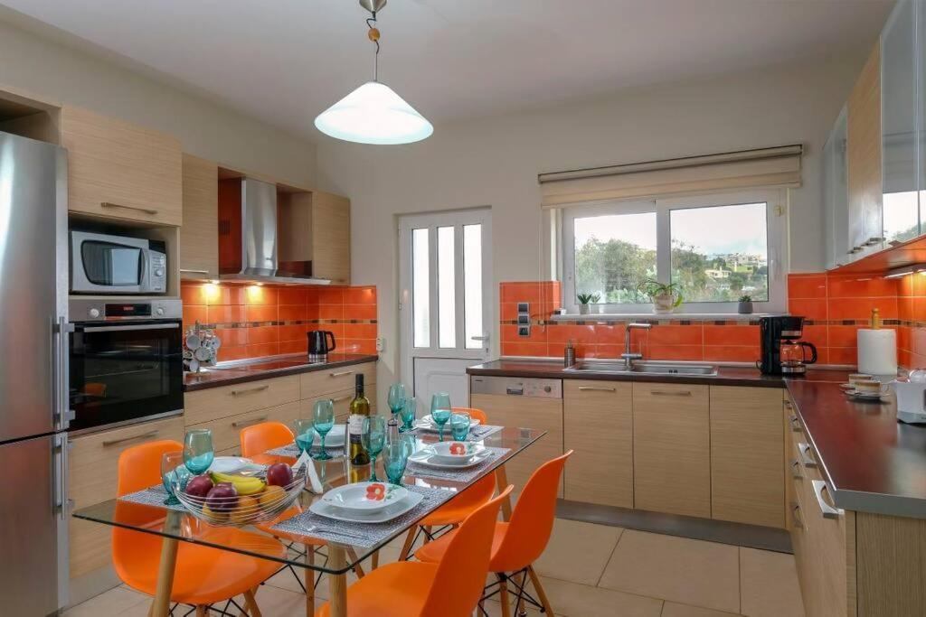 Bay View Apartment Chrissi Akti Chania Exterior foto